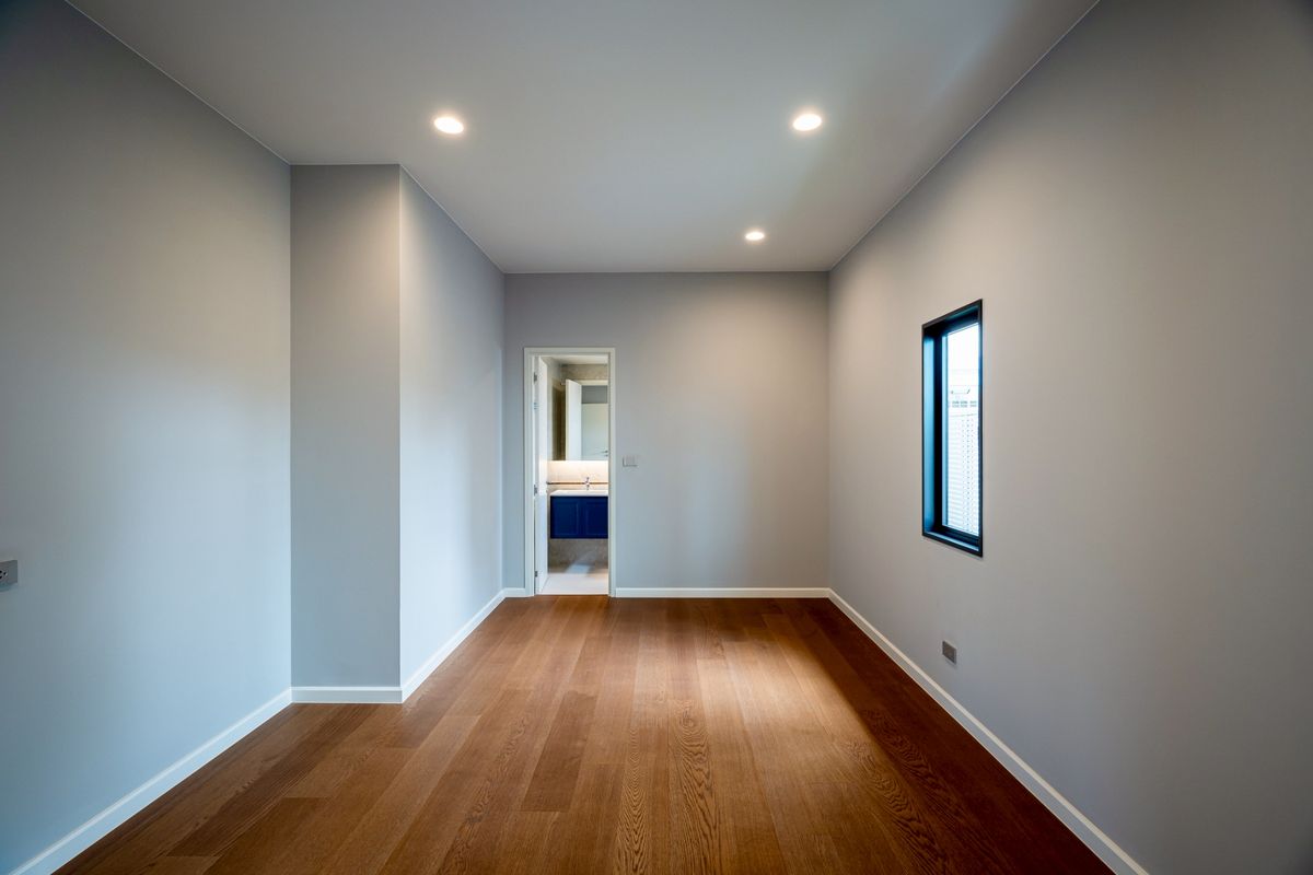 For SaleHouseSamut Prakan,Samrong : Else Bearing 32 Luxurious single house Private swimming pool With a certified house Super special price