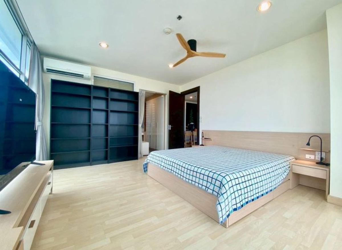 ให้เช่าคอนโดรัชดา ห้วยขวาง : Rhythm Rachada  📍2  Bedroom 72 SQ.M.  Fully Furnished  📞Line @pukkhome (with @)