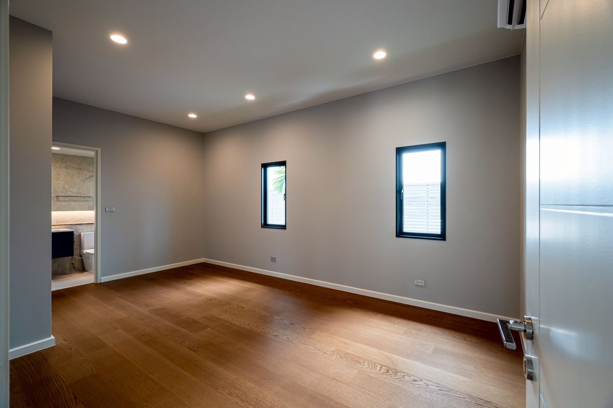 For SaleHouseSamut Prakan,Samrong : Else Bearing 32 Luxurious single house Private swimming pool With a certified house Super special price