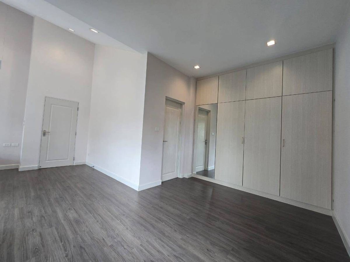 For RentHousePathum Thani,Rangsit, Thammasat : ✨ 2 -storey detached house, Luxury Nordic style