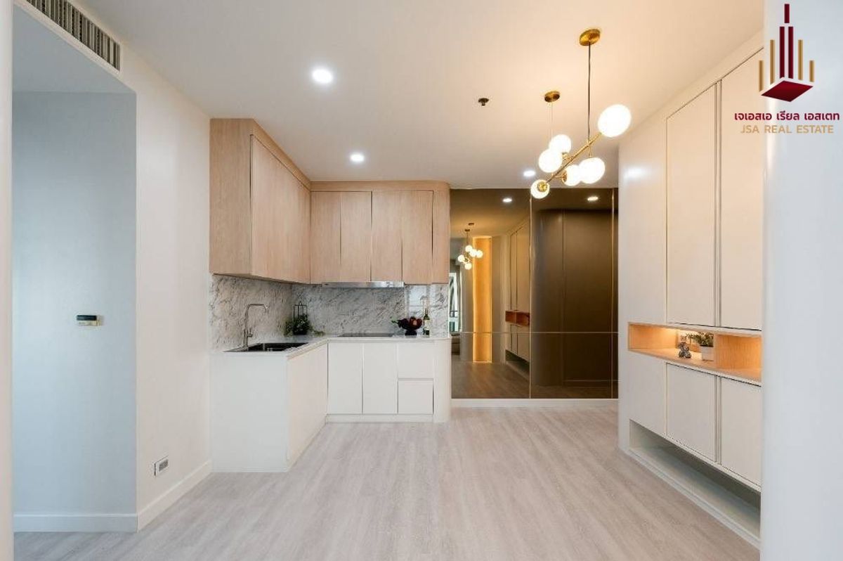 For SaleCondoNana, North Nana,Sukhumvit13, Soi Nana : ✨ For Sale: The Prime 11 Condo ✨ 💰 ONLY 9,900,000 THB