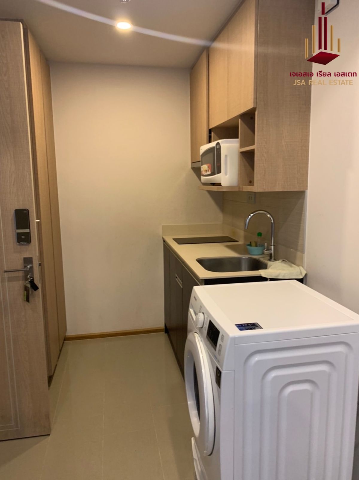 ให้เช่าคอนโดราชเทวี พญาไท : ✨ For Rent: Q Chidlom - Phetchaburi Condo ✨  💰 Only 18,000 THB/month