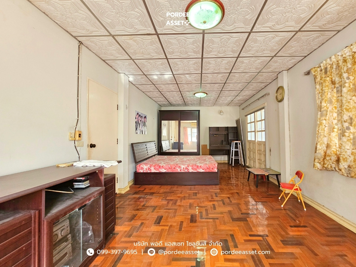 For SaleTownhomeNakhon Pathom : sell!! Twin house, Ban Suan Nakhon Chai Si, Nakhon Pathom Province (size 40 sq.w.), the road in front of the house, 7 meters wide, the project is on the main road, Petchkasem Road: (Baan Suan Nakhon Chai Si).