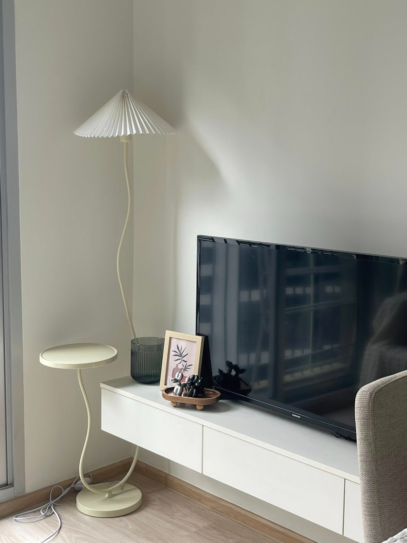 For RentCondoRatchadapisek, Huaikwang, Suttisan : 🔥Urgent Rent🔥 Noble Revolve Ratchada 2, fully furnished, ready to move in, 100 meters from the MRT Cultural Center.