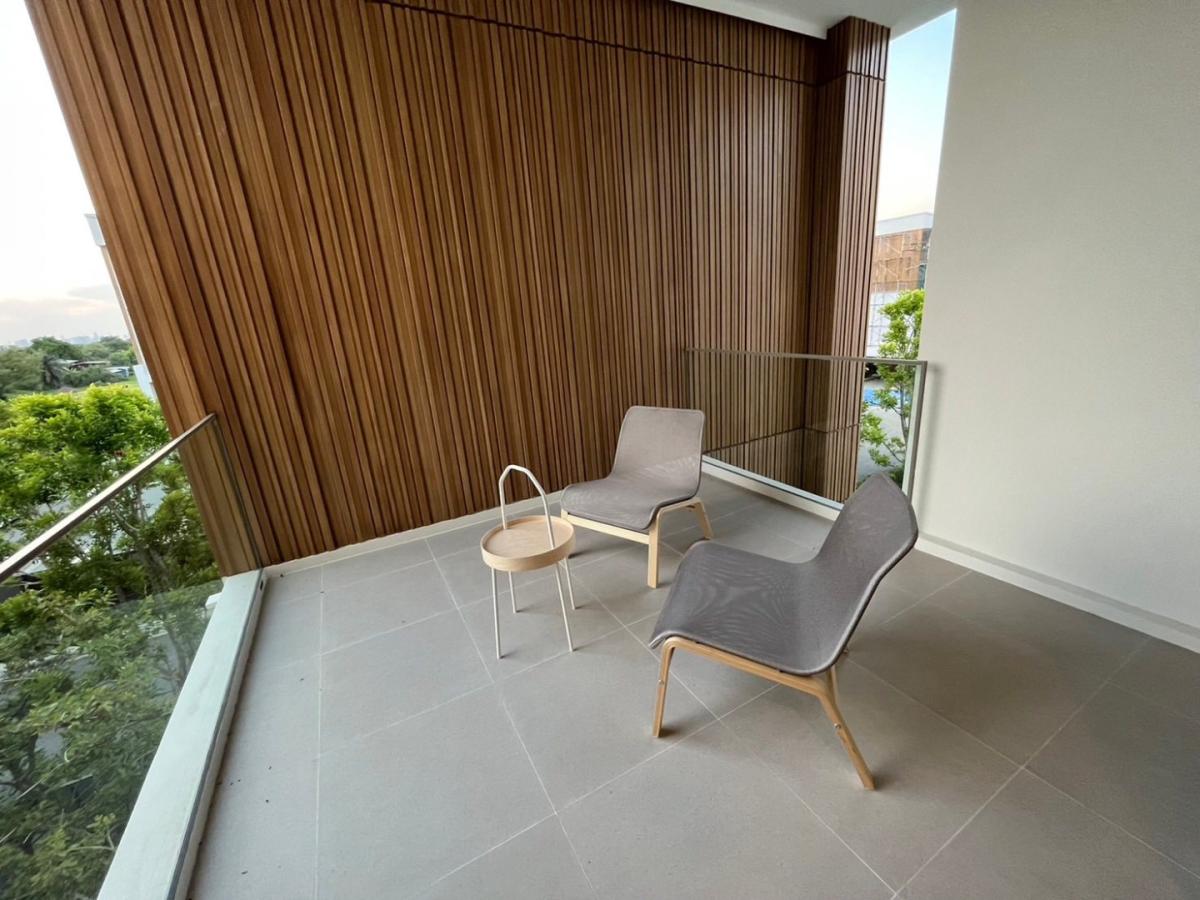 For RentHousePattanakan, Srinakarin : 🔥Urgent for rent🔥Vive Rama 9, 3-story detached house, offering privacy, fully furnished