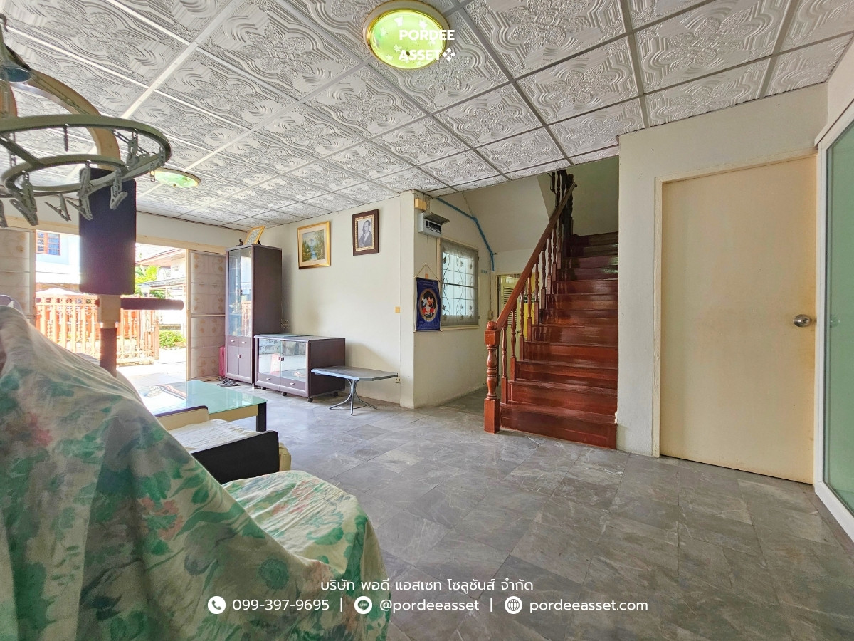 For SaleTownhomeNakhon Pathom : sell!! Twin house, Ban Suan Nakhon Chai Si, Nakhon Pathom Province (size 40 sq.w.), the road in front of the house, 7 meters wide, the project is on the main road, Petchkasem Road: (Baan Suan Nakhon Chai Si).