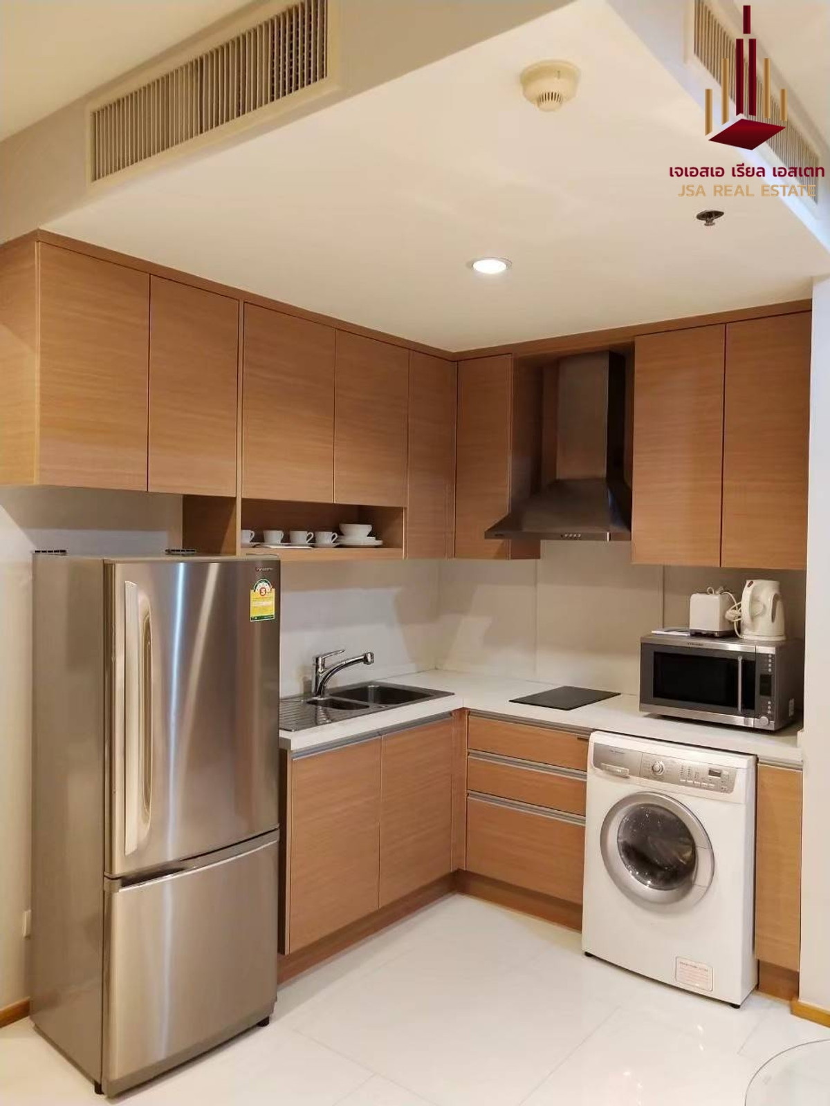 ให้เช่าคอนโดสุขุมวิท อโศก ทองหล่อ : ✨ For Rent :  The Emporio Place  Condo ✨  💰 Only 26,000 thb/month