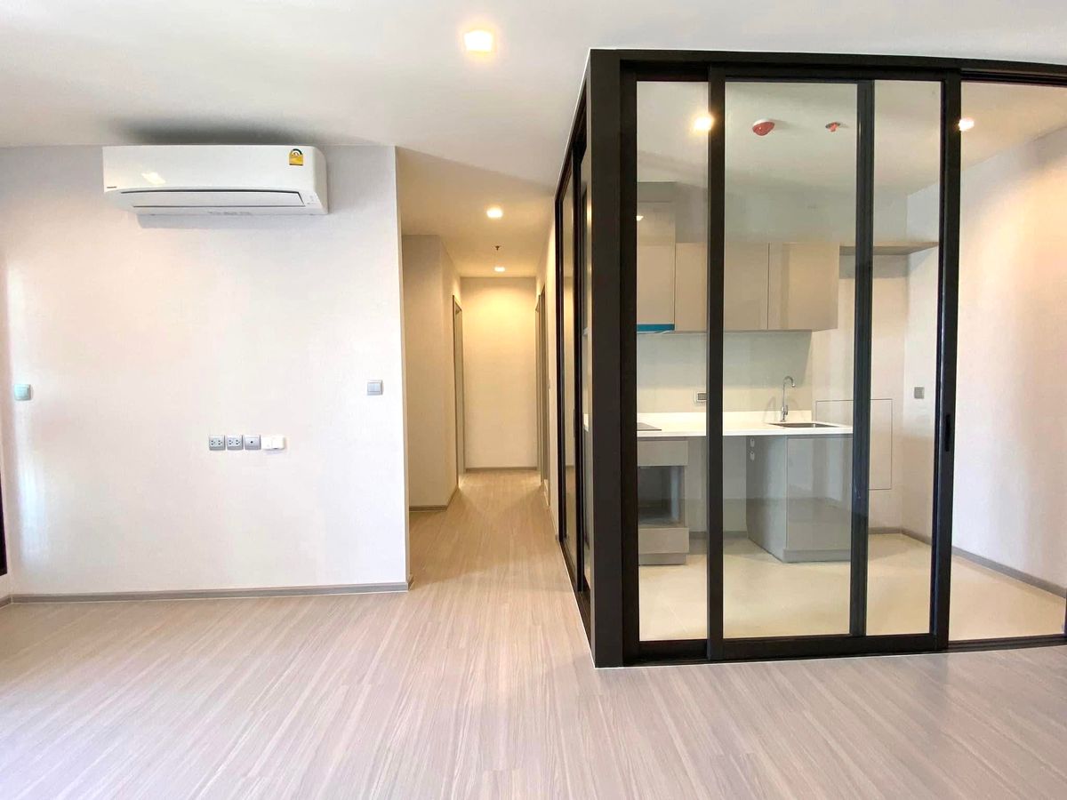 For SaleCondoOnnut, Udomsuk : Life Sukhumvit 62 📍 Like people who want to remote themselves 68 sq.m. wide, 2 million bedrooms, only 8 million !!