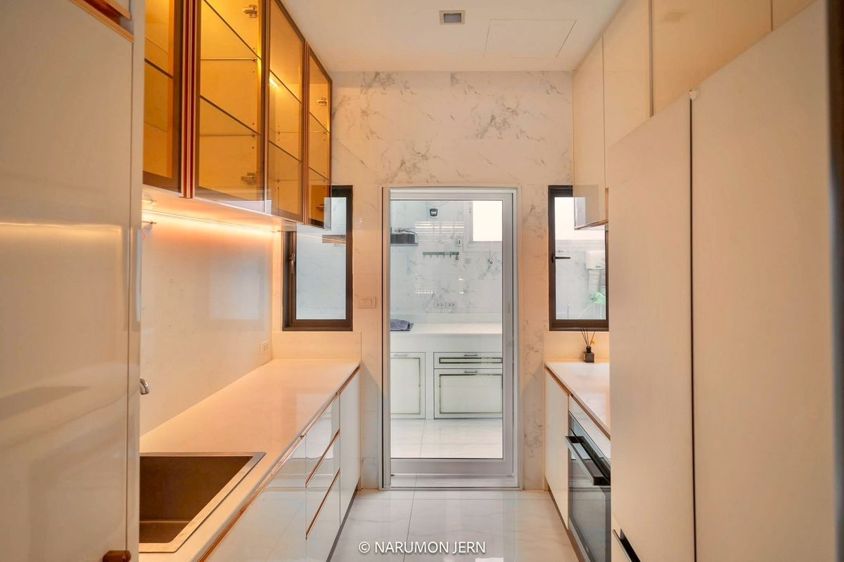 HousePattanakan, Srinakarin : ✨ Urgent sale Luxury luxury design, imported marble