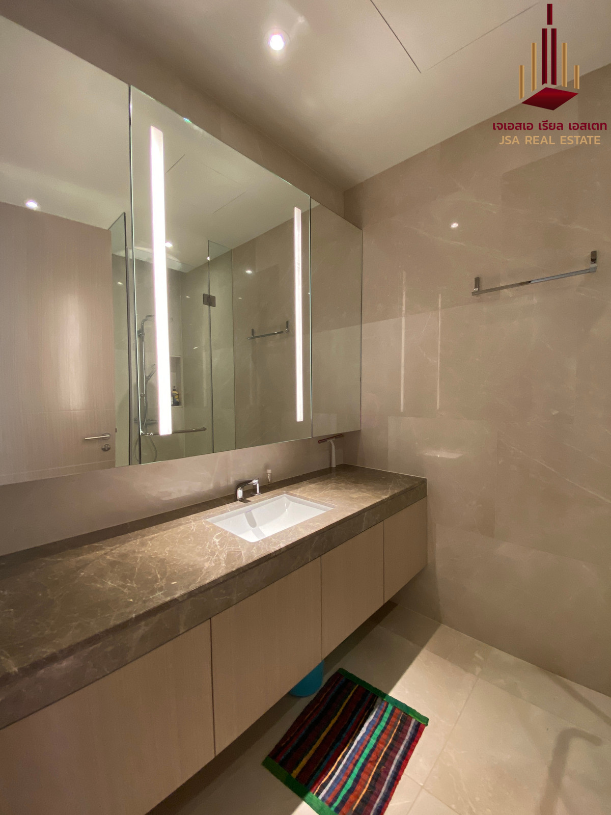 ให้เช่าคอนโดวงเวียนใหญ่ เจริญนคร : ✨ For  Rent:  Magnolias Waterfront Residences Condo ✨  💰 Only 60,000 THB/month