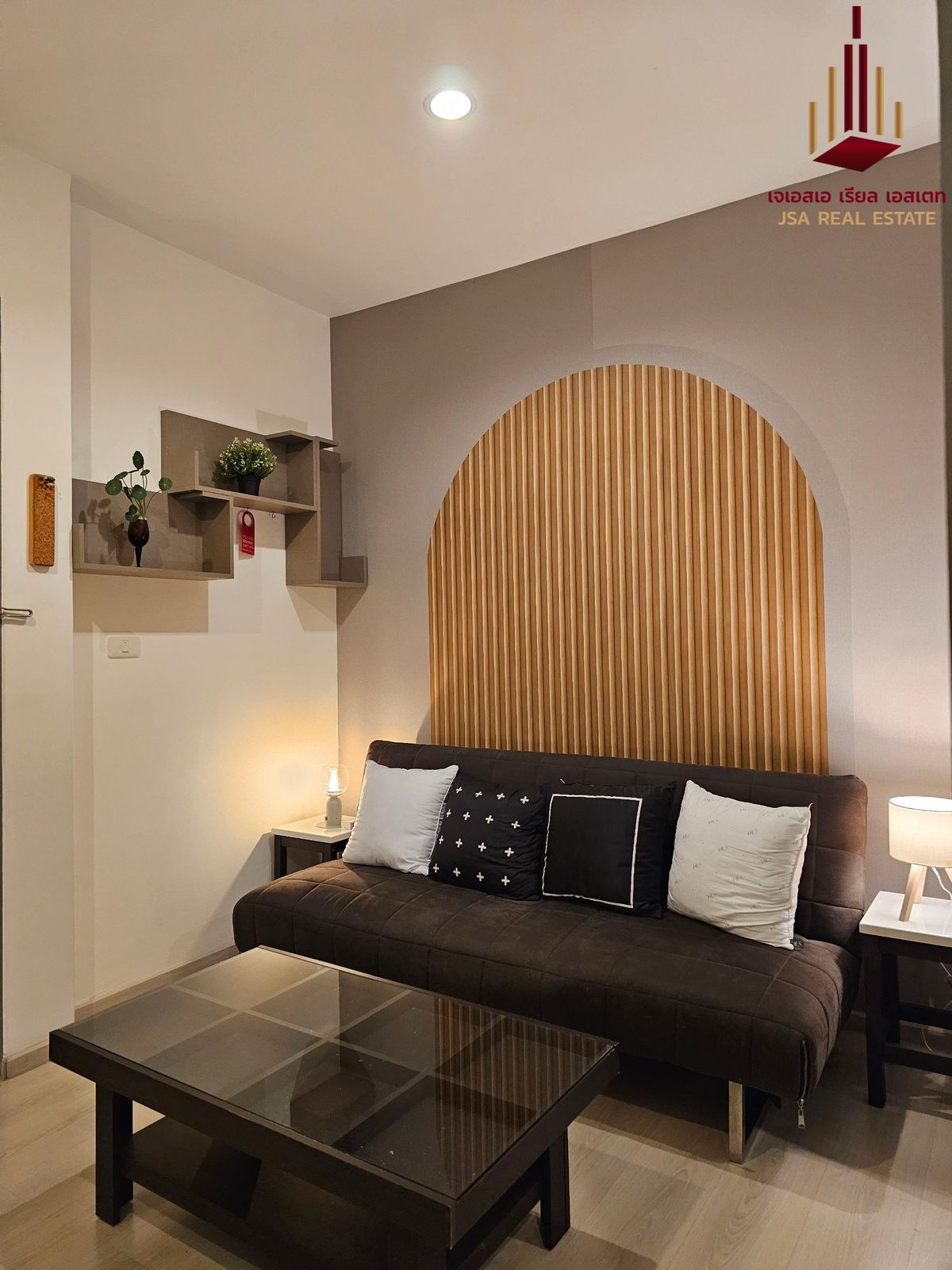 For SaleCondoRatchadapisek, Huaikwang, Suttisan : ✨ For Sale: Life Ratchadapisek Condo ✨ 💰 ONLY 3,100,000 THB