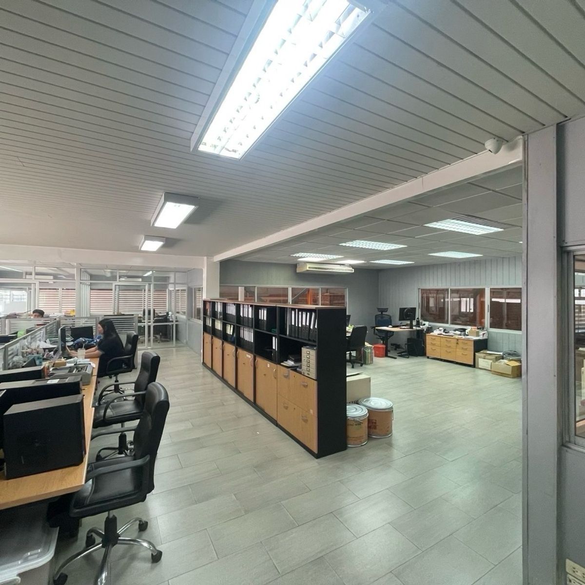 ให้เช่าโรงงานสมุทรปราการ สำโรง : ให้เช่า โรงงานใหญ่ 3,699 ตารางเมตร นิคม บางพลี เทพารักษ์ บางปลา จังหวัด สมุทรปราการ พร้อม ระบบเครน ทำเล EEC อุตสาหกรรม ใกล้ ชลบุรี ฉะเชิงเทรา และ ระยอง รวมถึง สนามบิน สุวรรณภูมิ