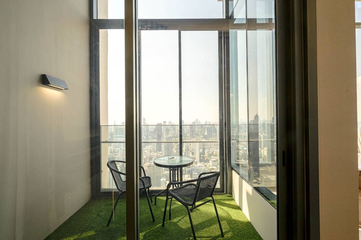 ขายคอนโดสุขุมวิท อโศก ทองหล่อ : 🔥 ขายด่วน 🔥	โครงการสุดหรู 158 Sq.m. 2 bedroom Big size ห้องสวย เป็นส่วนตัว วิวดีมาก  Call 0619824959			 				 	