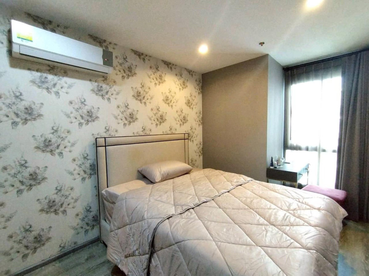 คอนโดปิ่นเกล้า จรัญสนิทวงศ์ : 🌇🏙️ ขาย/ให้เช่า ห้องแต่งสวย วิวสระว่ายน้ำ แถม เฟอร์ฯ คช.ไฟฟ้าครบ ทัก📲or Line: 0616395225