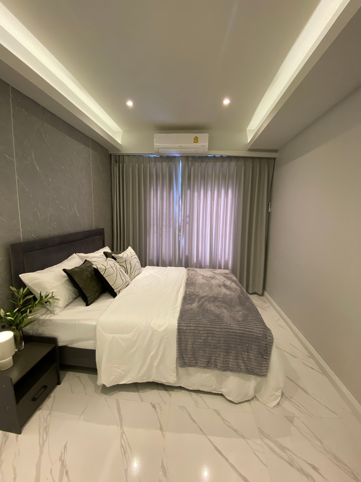 For SaleCondoPattanakan, Srinakarin : Urgent sale !! St. Charm Condominium Srinakarin 45 Size 33 sq.m.