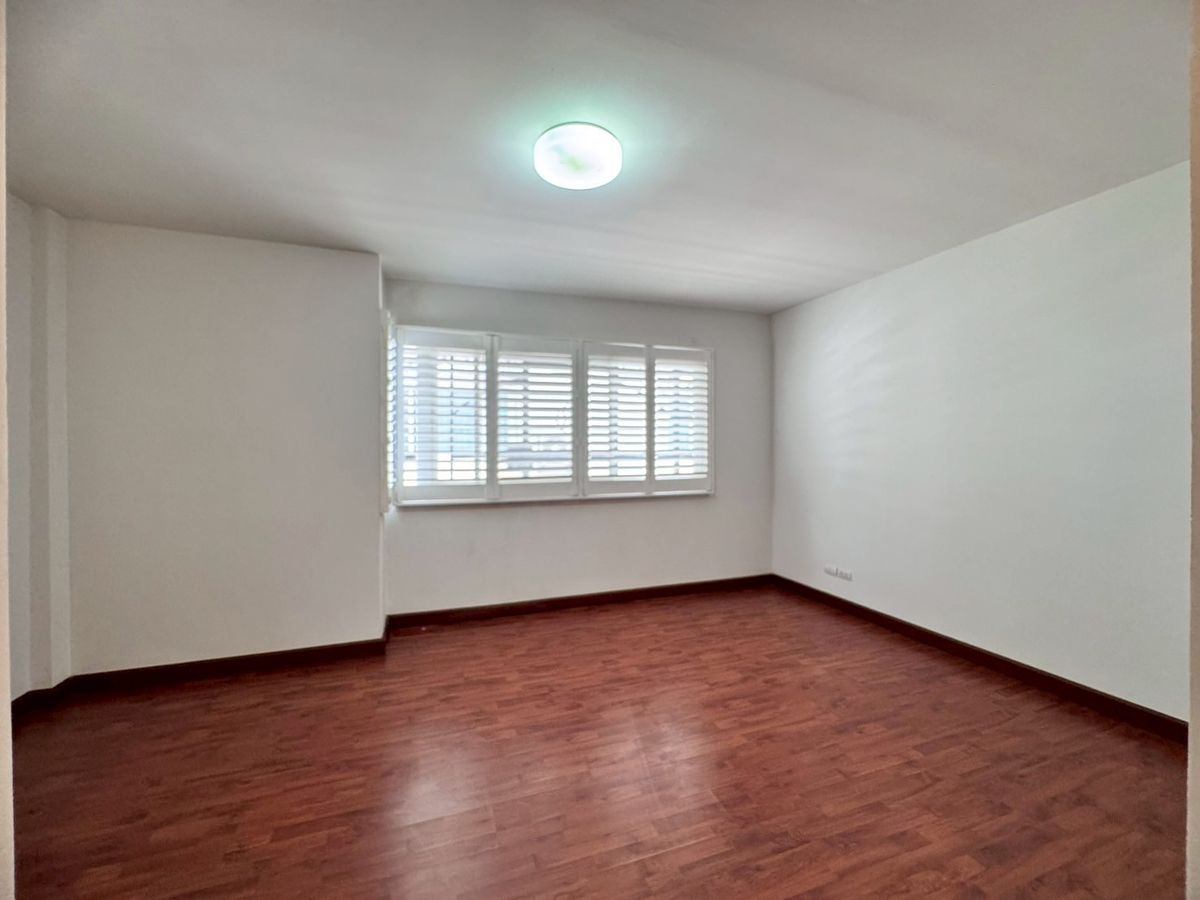 ขายทาวน์โฮมลาดกระบัง สุวรรณภูมิ : ขายด่วนหมู่บ้าน ศุภาลัย สวนหลวงร.9 สภาพใหม่มาก เพียงแค่ 3.9 ล้าน (N.668)