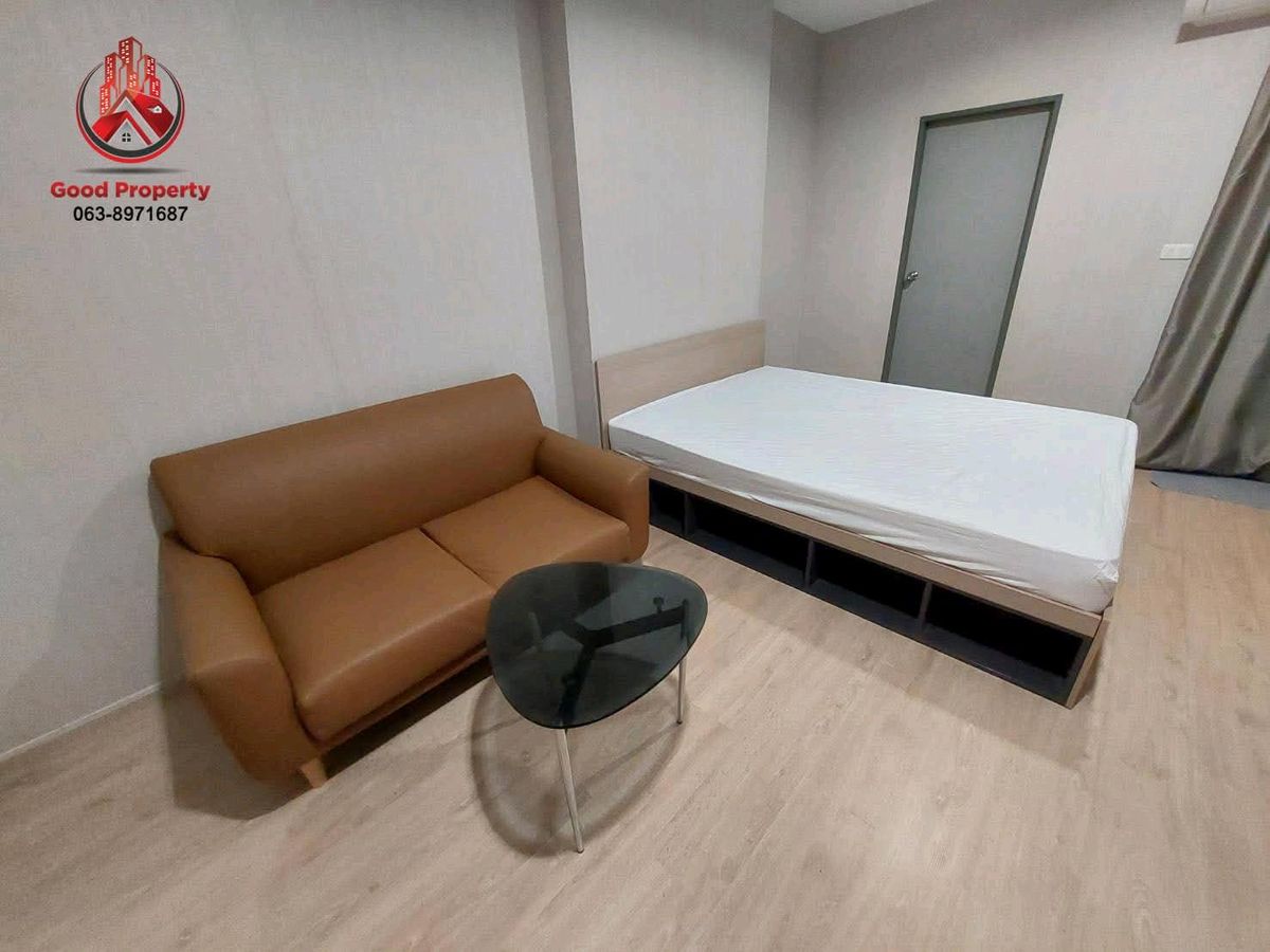 For RentCondoSamut Prakan,Samrong : Rent IDO, Sukhumvit 115, complete pool view, ready for 8000. Urgent booking !!!