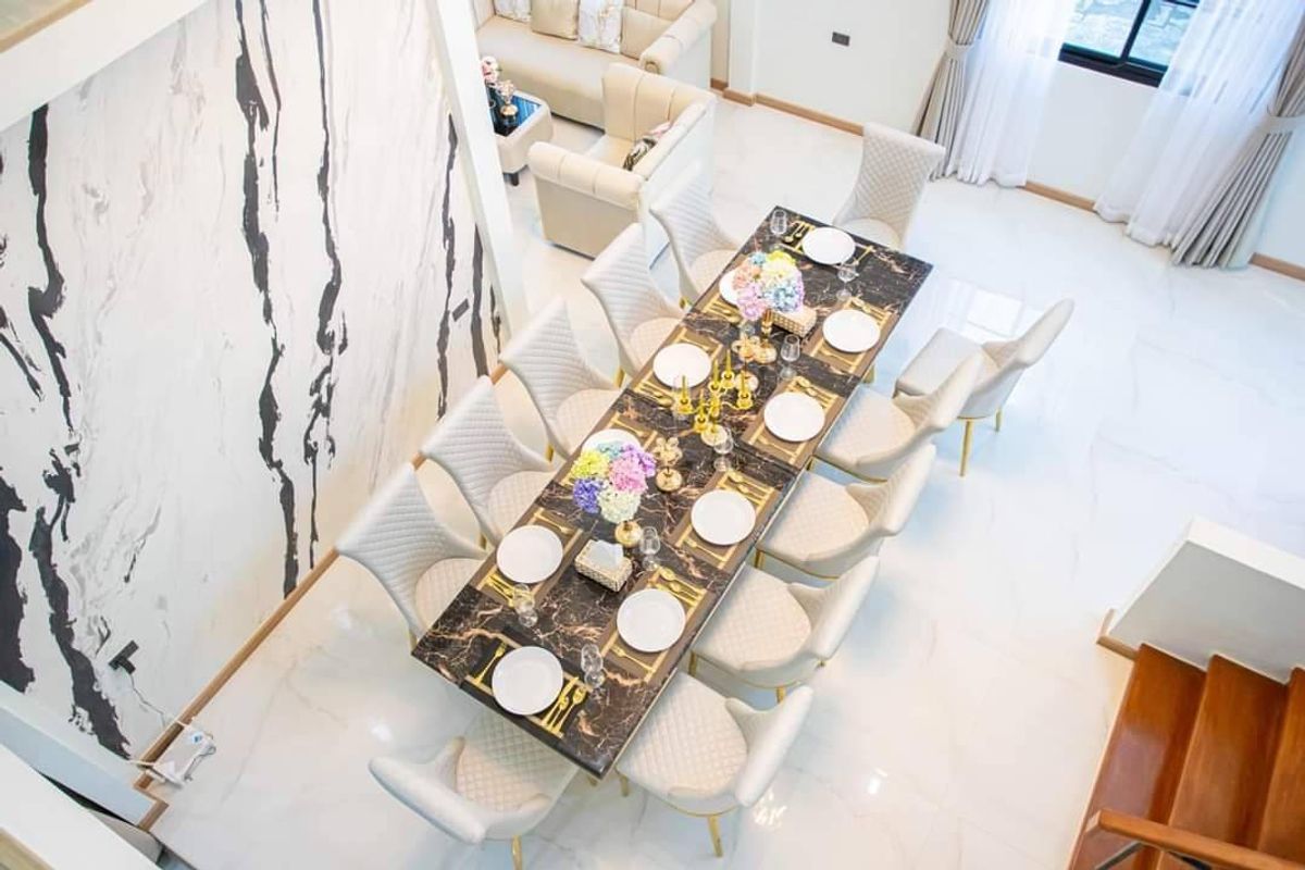 For RentTownhomeLadprao, Central Ladprao : Luxurious house for rent in Huai Khwang area Suitable for business people Baan Busara Camples, Wippawadee 20, Intersection 18 Chatuchak (N.1468)