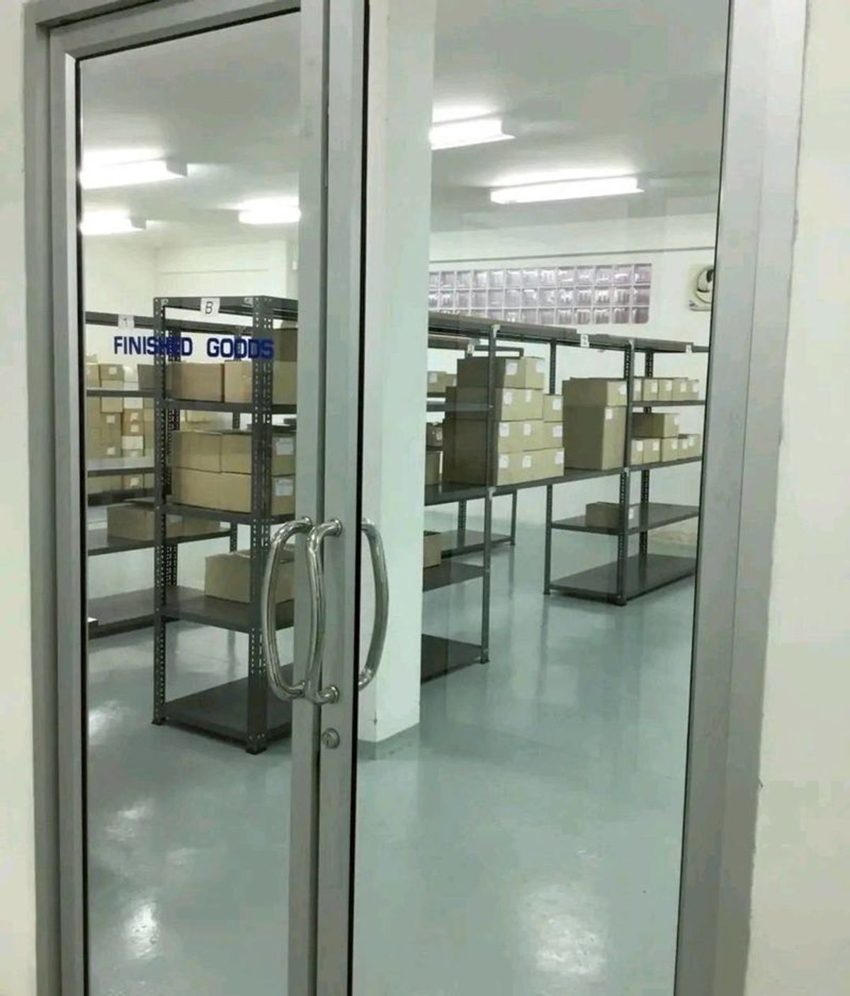 For SaleFactoryChachoengsao : Selling cosmetic factory  And drinking water plant With production machinery There is a license to produce cosmetic products (B.E. 4) and a bottle of drinking water factory license.