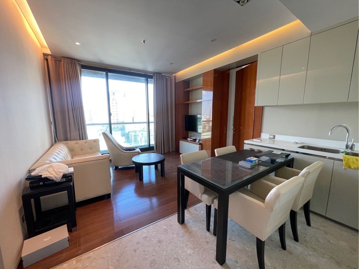For SaleCondoSukhumvit, Asoke, Thonglor : Selling / renting  condo The Address Sukhumvit 28, 2 bedrooms, high floor, beautiful view, very cheap!