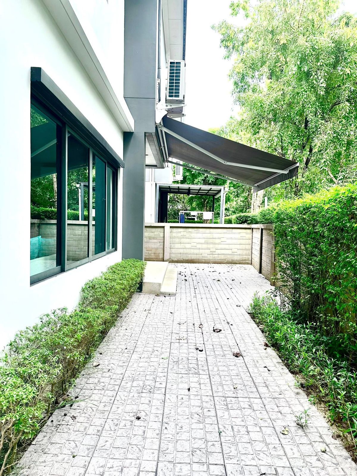 For RentHousePattanakan, Srinakarin : K-6544 for rent! Detached house, Setthasiri, Krungthep Kreetha ready