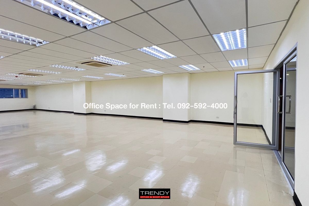 For RentOfficeNana, North Nana,Sukhumvit13, Soi Nana : (TD-802) The Trendy Office for Rental Office, Size 165 sq.m., Sukhumvit 13, near BTS Nana