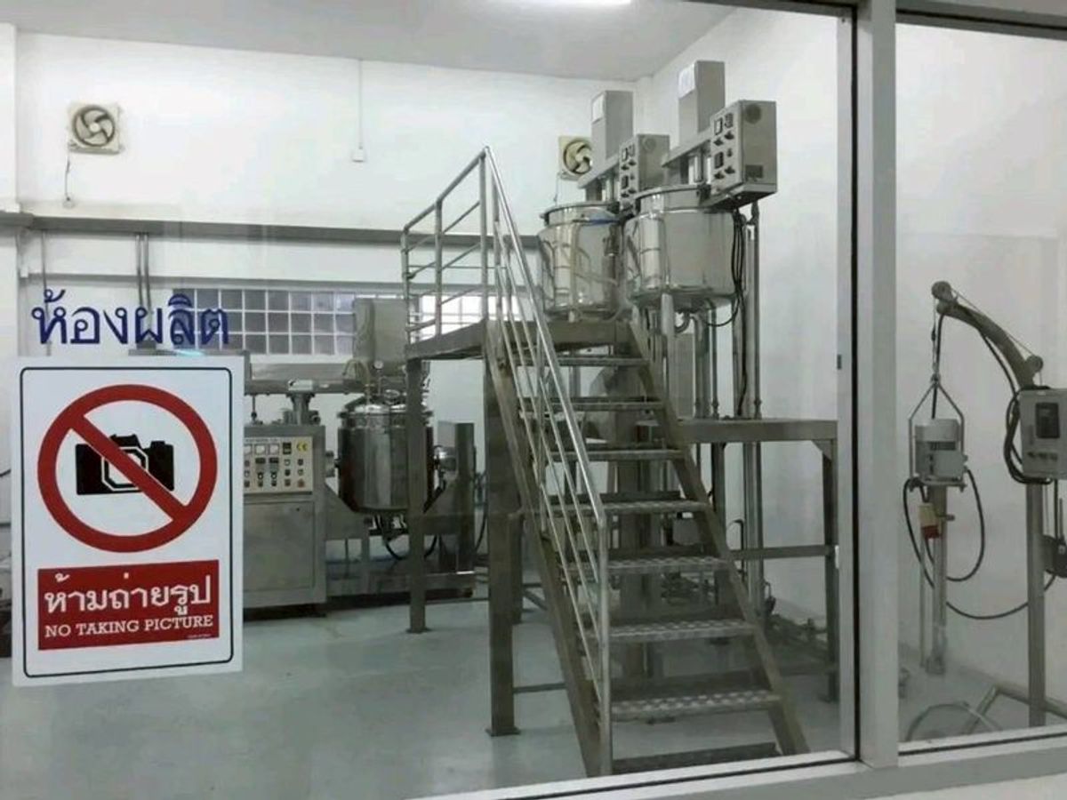 For SaleFactoryChachoengsao : Selling cosmetic factory  And drinking water plant With production machinery There is a license to produce cosmetic products (B.E. 4) and a bottle of drinking water factory license.