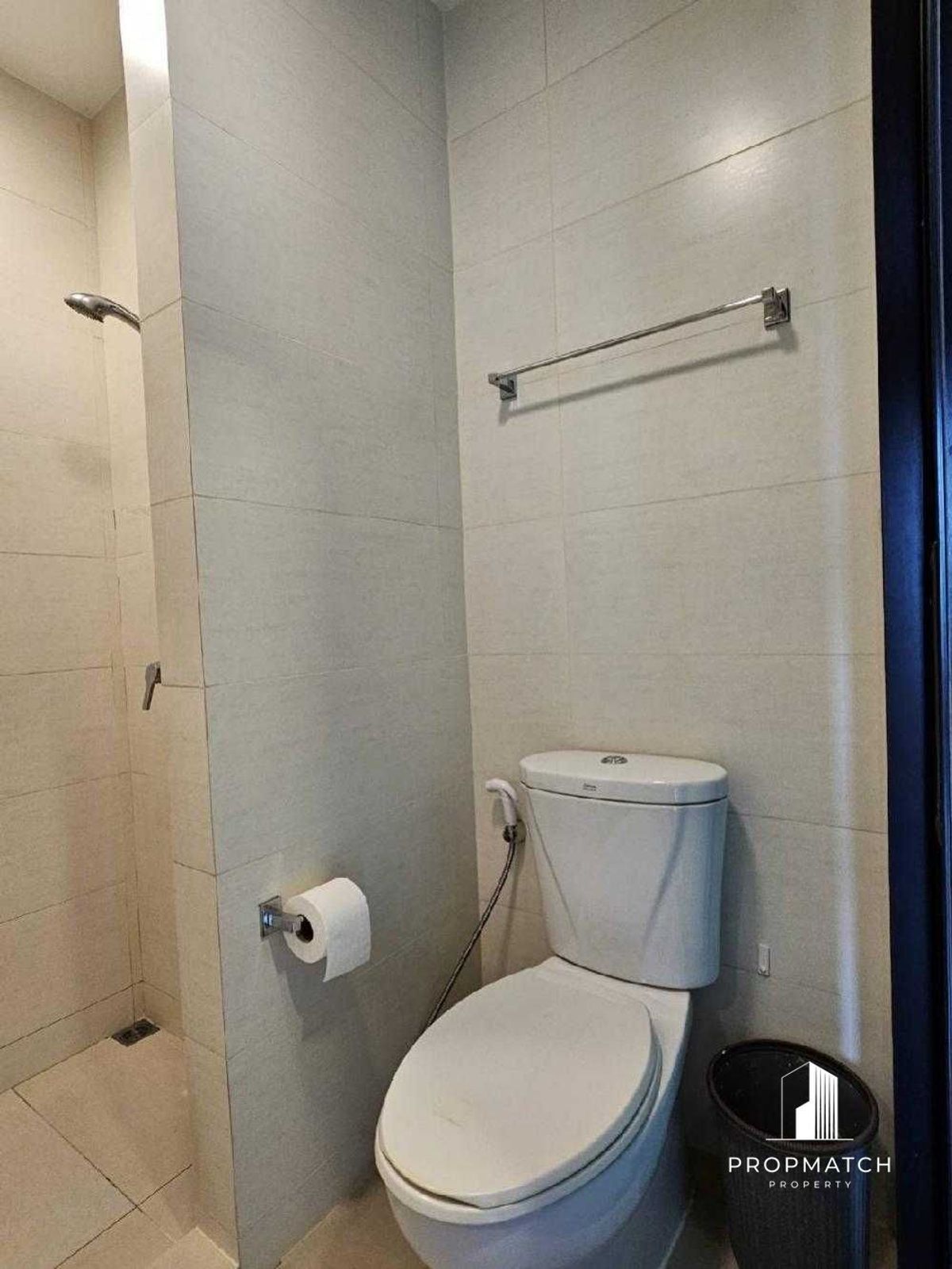 For SaleCondoRama9, Petchburi, RCA : ⚡️Hot Price, the cheapest in the building next to the MRT Rama9.