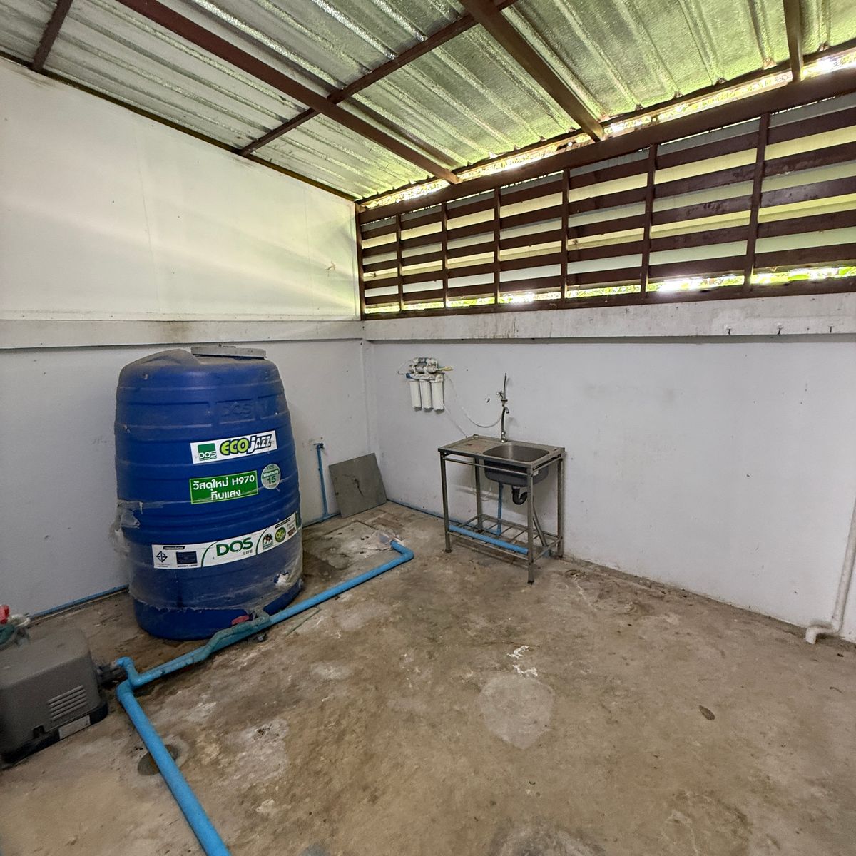 ขายอาคารพาณิชย์ลพบุรี : ขายด่วน ตึกแถว 3 ชั้น สภาพใหม่ ทำเลทอง หลัง มรภ.เทพสตรี ลพบุรี