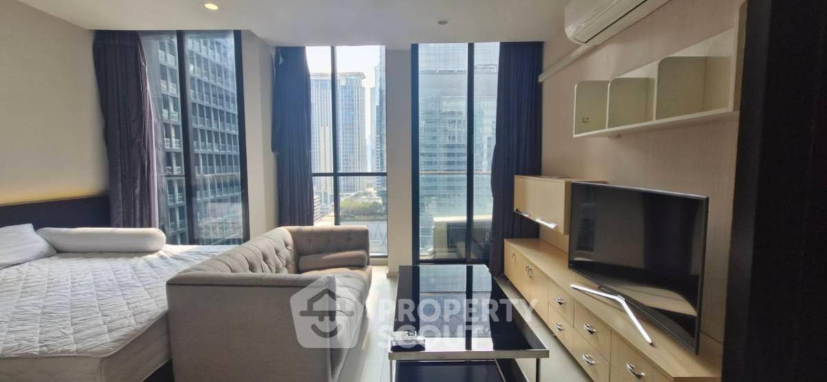 For RentCondoWitthayu, Chidlom, Langsuan, Ploenchit : 1-BR Condo at Noble Ploenchit near BTS Phloen Chit