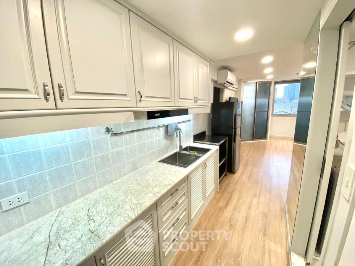 For RentCondoSilom, Saladaeng, Bangrak : 1-BR Condo at Silom Park View Condominium near BTS Sala Daeng