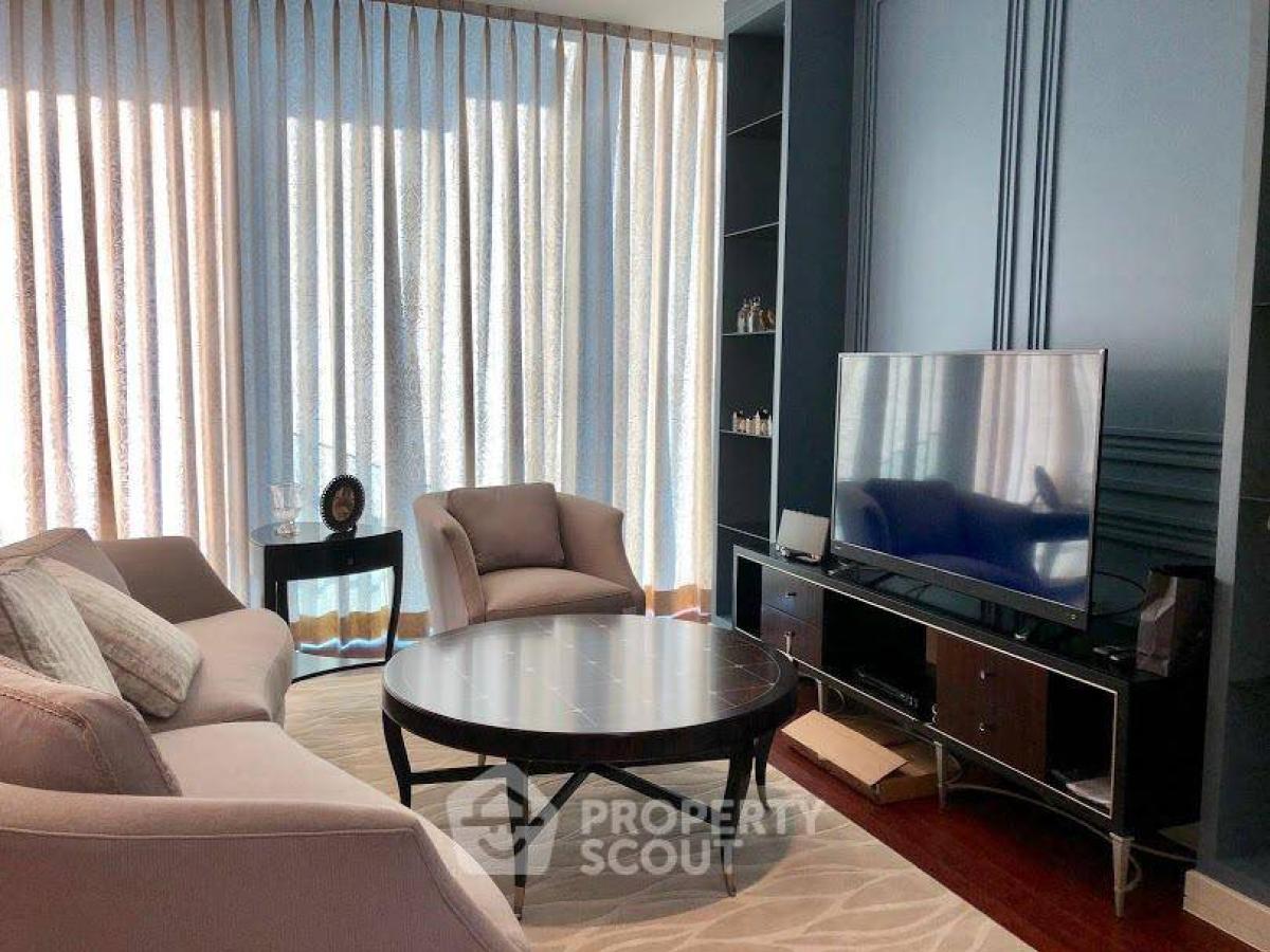 For RentCondoSukhumvit, Asoke, Thonglor : 2-BR Condo at Marque Sukhumvit near BTS Phrom Phong