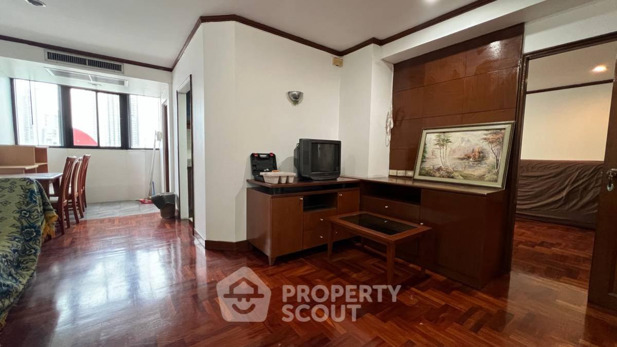 For RentCondoRatchathewi,Phayathai : 1-BR Condo at Phayathai Plaza near BTS Phaya Thai