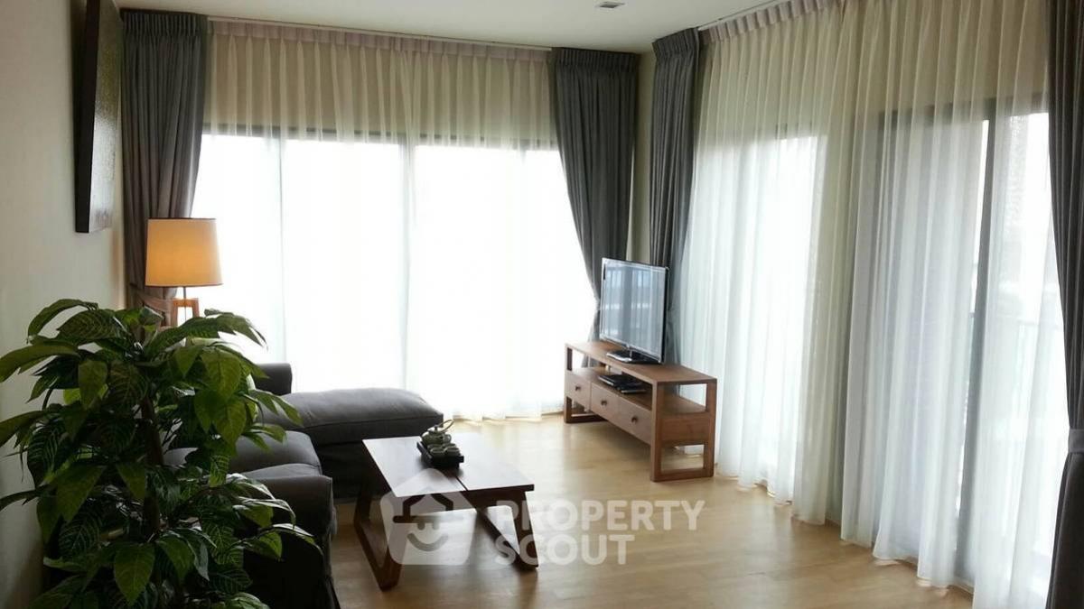 For SaleCondoSukhumvit, Asoke, Thonglor : 2-BR Condo at Noble Reveal Ekamai near BTS Ekkamai