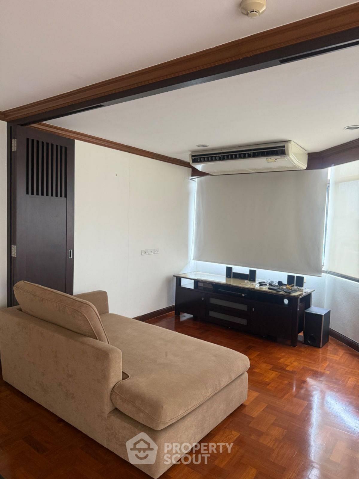 For RentCondoSukhumvit, Asoke, Thonglor : 1-BR Condo at The Waterford Park Sukhumvit 53 Condominium near BTS Thong Lor