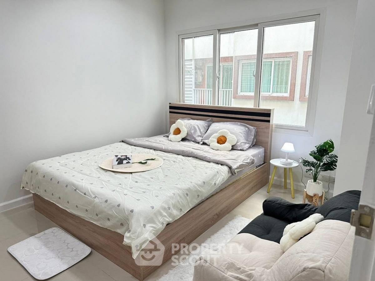 For RentCondoWongwianyai, Charoennakor : 1-BR Condo at The Plenary Sathorn near BTS Wongwian Yai