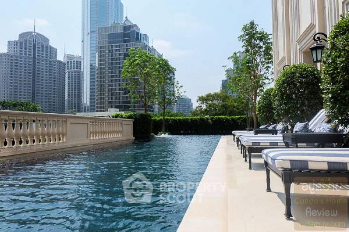 For RentCondoWitthayu, Chidlom, Langsuan, Ploenchit : 2-BR Condo at 98 Wireless near BTS Phloen Chit