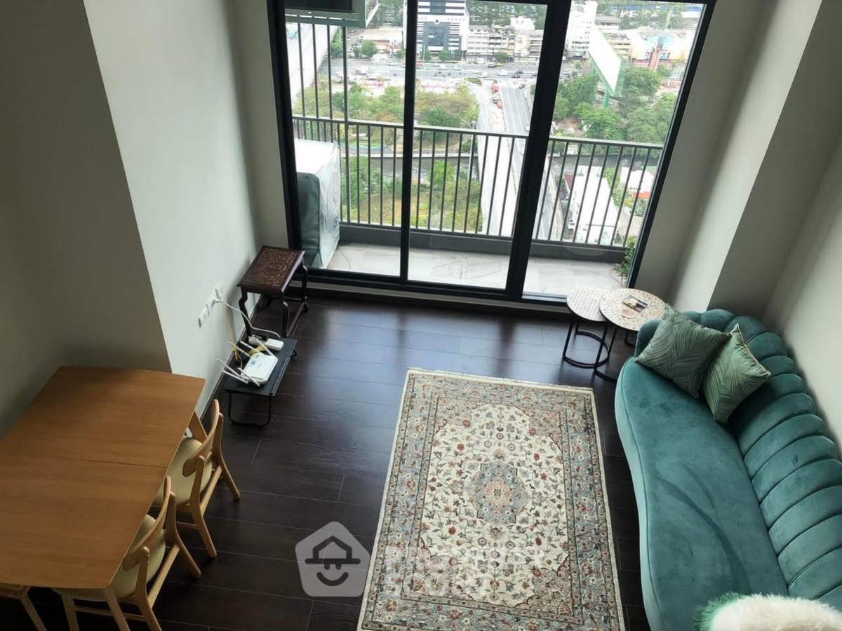 ให้เช่าคอนโดสุขุมวิท อโศก ทองหล่อ : คอนโด 2-ห้องนอน ที่ ซี เอกมัย ใกล้ ARL รามคำแหง