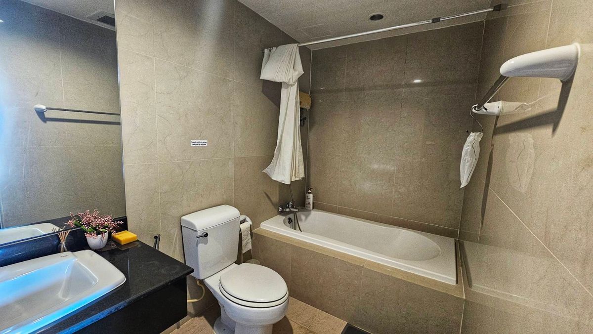 For SaleCondoLadprao, Central Ladprao : The Zest Condo / 2 Bedrooms (FOR SALE), The Zest Condo / 2 Bedrooms (For Sale) PINP158