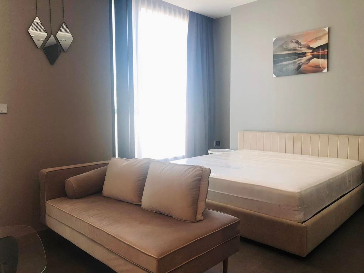 For SaleCondoRama9, Petchburi, RCA : Selling with the rental of The Esse at Singha Complex. Price 8,900,000 baht [JZS250919]