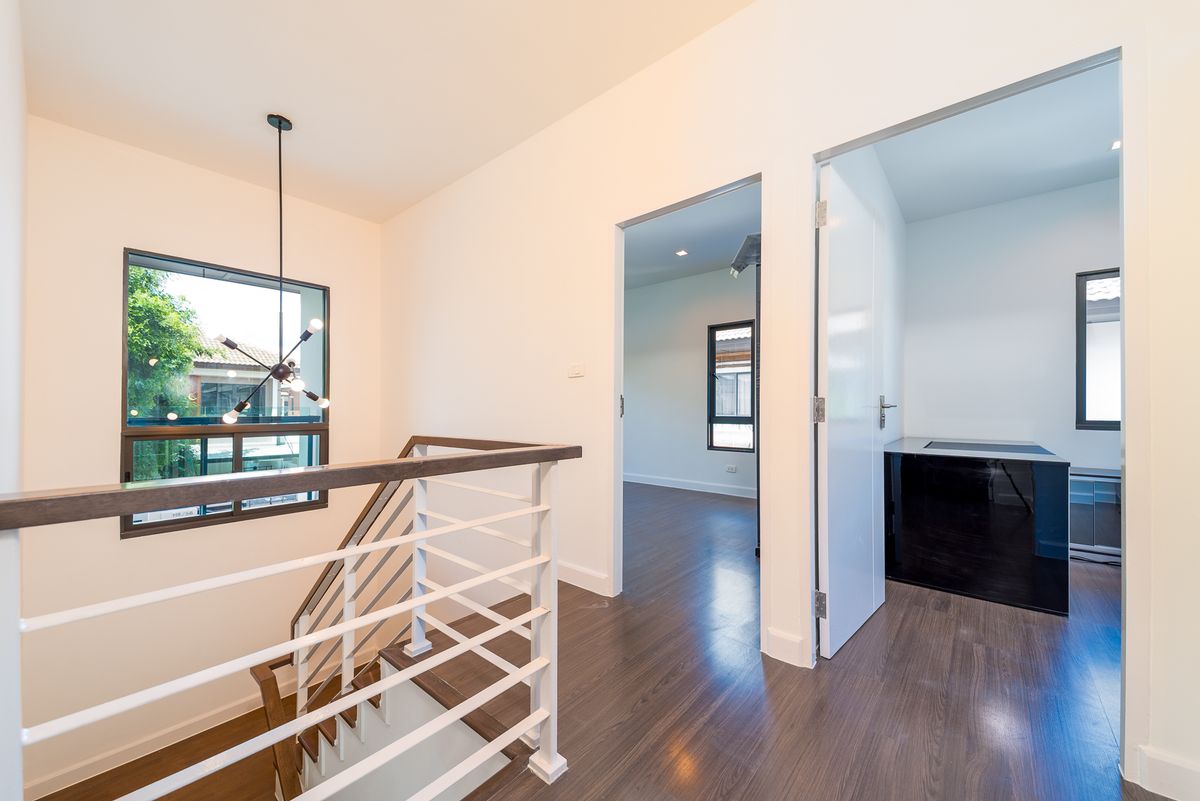 ขายบ้านนวมินทร์ รามอินทรา : บุราสิริ พหลโยธิน - สายไหม บ้านเดี่ยว รีโนเวทใหม่ พร้อมย้ายเข้าอยู่