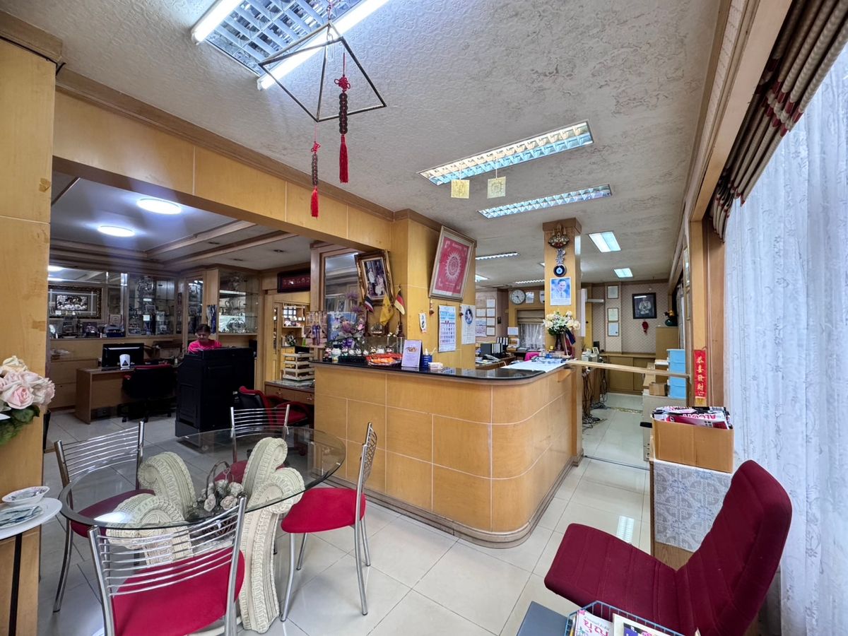 ขายบ้านลาดพร้าว เซ็นทรัลลาดพร้าว : ขายบ้านเดี่ยว 2 ชั้น ในหมู่บ้านรัชดา1 (ซอยลาดพร้าว 80 แยก 24) ใกล้เซ็นทรัลอีสต์วิลล์ (N.1770)