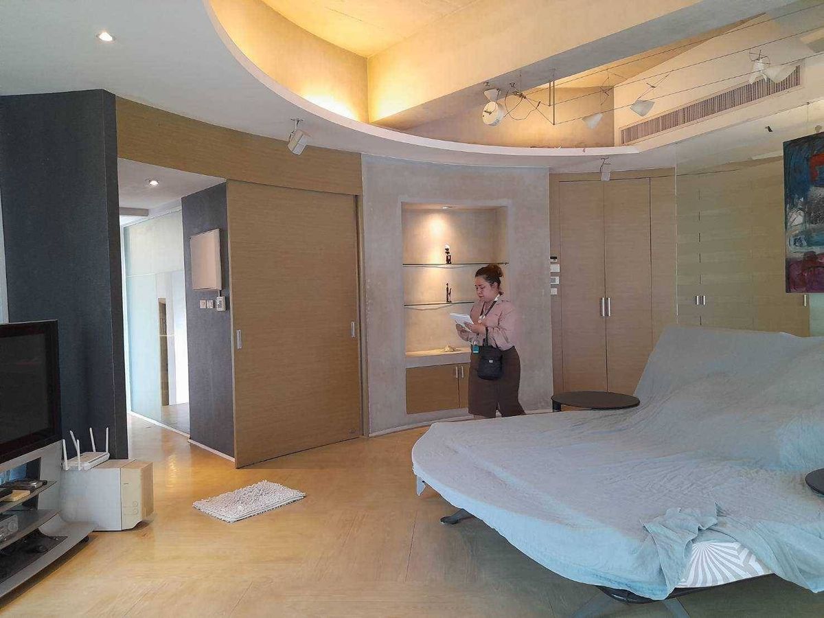 For RentHousePattanakan, Srinakarin : Rent a detached house, Phatthanakan 57, 319 sq.m. with a swimming pool and personal fisnet (N.934)