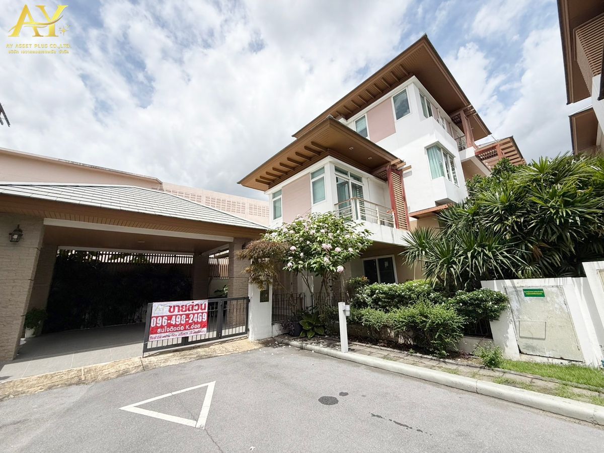 For SaleHouseNawamin, Ramindra : 🔥 Urgent sale 🔥 3 -story detached house, beautifully decorated, just carry the bag straight away The most special price is only 11.9 million‼ ️