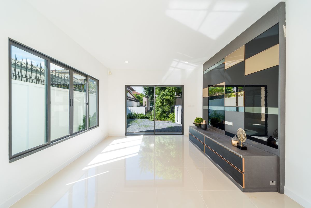 ขายบ้านนวมินทร์ รามอินทรา : บุราสิริ พหลโยธิน - สายไหม บ้านเดี่ยว รีโนเวทใหม่ พร้อมย้ายเข้าอยู่