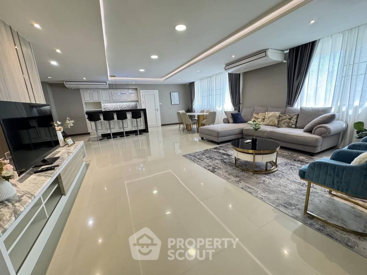 For RentCondoSukhumvit, Asoke, Thonglor : 4-BR Condo at DS Tower 1 near BTS Phrom Phong