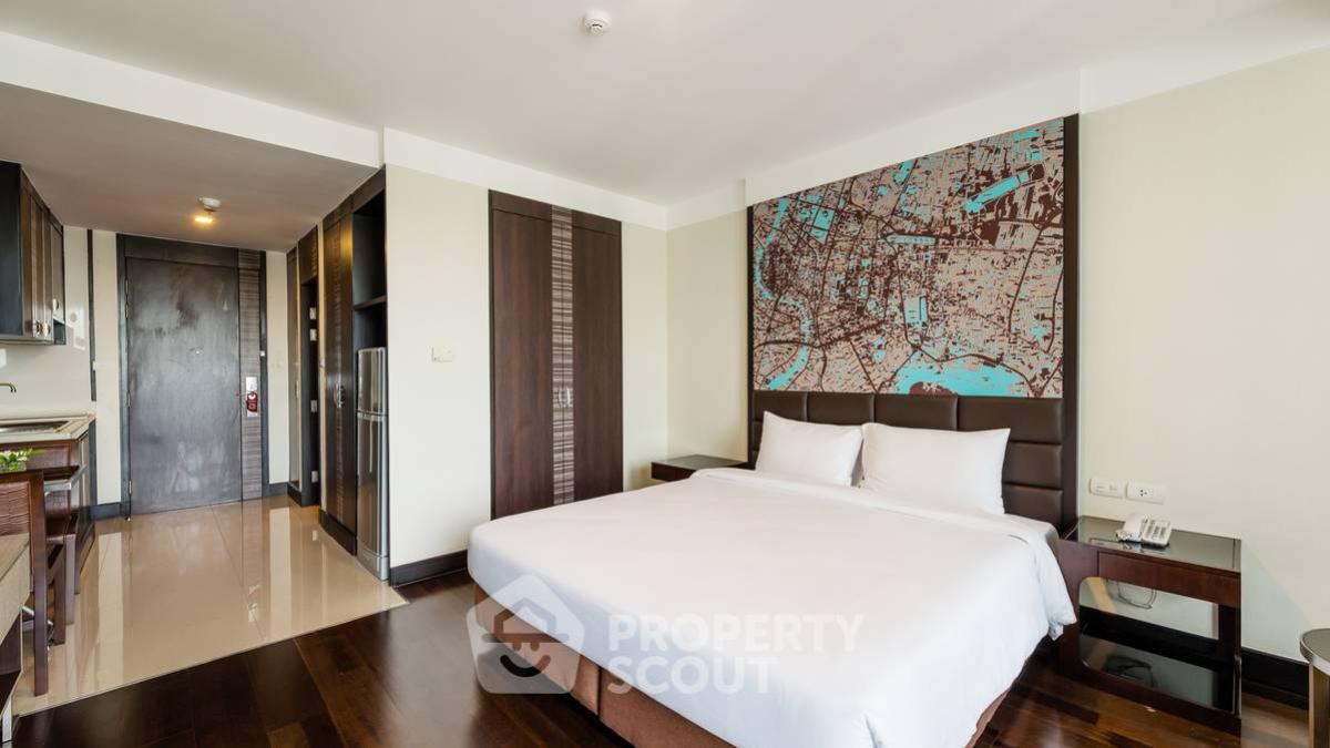 For RentCondoKhlongtoei, Kluaynamthai : Studio Serviced Apt. near BTS Phra Khanong