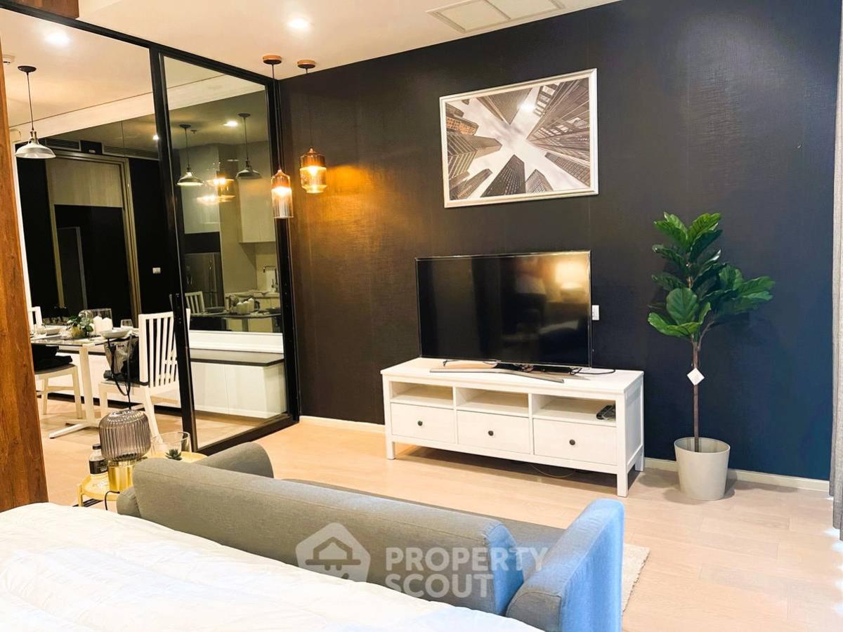 For RentCondoWitthayu, Chidlom, Langsuan, Ploenchit : 1-BR Condo at Noble Ploenchit near BTS Phloen Chit