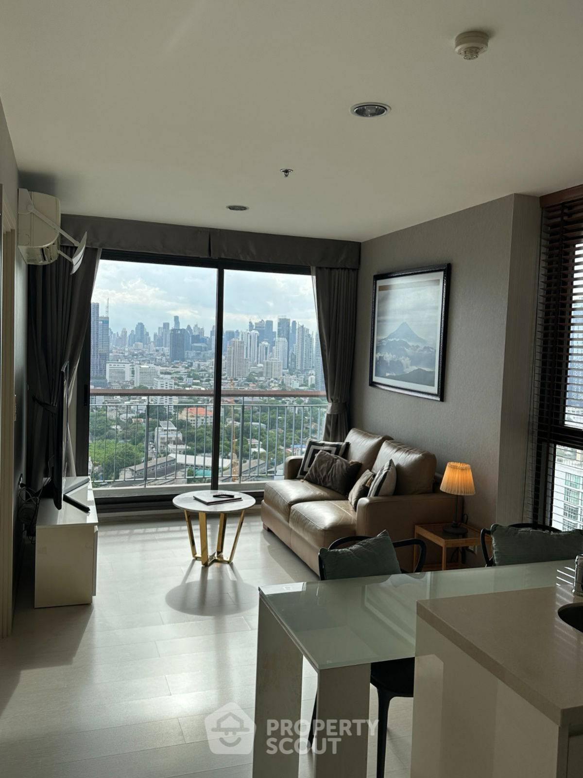 ให้เช่าคอนโดสุขุมวิท อโศก ทองหล่อ : คอนโด 1-ห้องนอน ที่ ริทึ่ม สุขุมวิท42 ใกล้ BTS เอกมัย