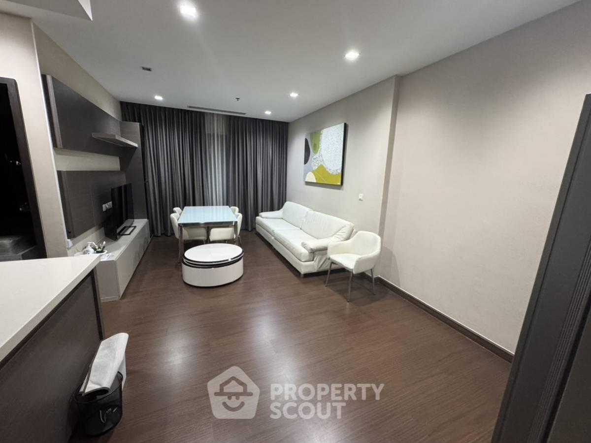 ให้เช่าคอนโดรัชดา ห้วยขวาง : คอนโด 2-ห้องนอน ที่ ไอวี่ แอมพิโอ รัชดา - พระราม 9 ใกล้ MRT ศูนย์วัฒนธรรมแห่งประเทศไทย